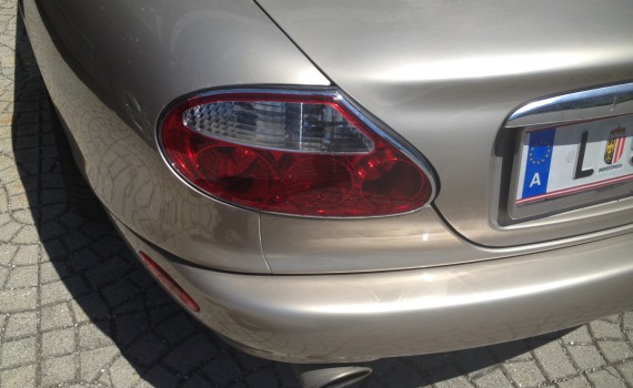 XK8 XKR X100 Rücklicht Taillight facelift 2001