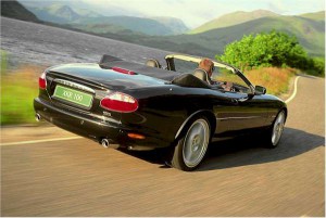 Jaguar XKR Faclelift 2001
