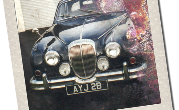 Daimler 250 V8